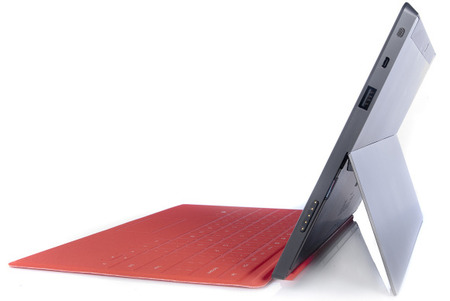 Empiezan a surgir defectos con el tablet Surface, pero Microsoft los soluciona a la voz de ya