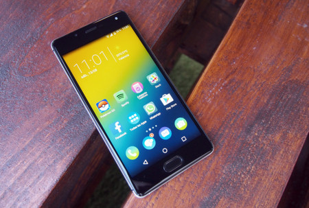 Wiko U Feel, análisis: original por fuera, tradicional por dentro