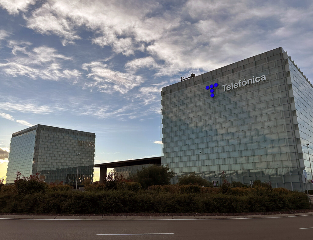 Todo lo que sabemos (y lo que no) sobre cómo afectará a Telefónica que el Gobierno haya comprado su 10% 