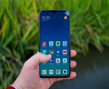 Xiaomi Mi 9 de 128GB en oferta hoy en El Corte Inglés por 339 euros
