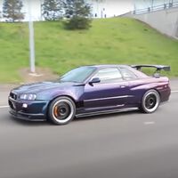 Preparación extrema es ver cómo se convierte un Nissan GT-R siniestrado en un Skyline R34, en 13 minutos de vídeo