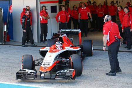 Marussia presenta el MR03
