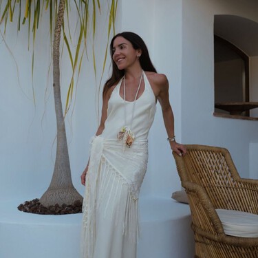 Novedad en mayo 2026: cinco vestidos midi de lino en H&M de calidad y tan elegantes que parecen de Massimo Dutti 
