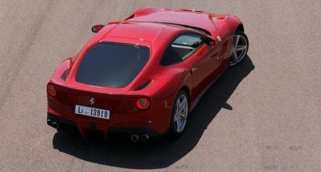 El Ferrari F12 Berlinetta sigue recibiendo reconocimientos