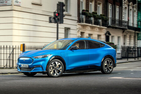 Es oficial. Ford venderá únicamente coches 100% eléctricos en Europa a partir de 2030