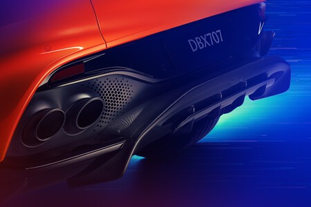 Aston Martin DBX707 23