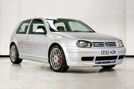 ¡Joyita! Volkswagen Golf GTI 25 aniversario con apenas 12 km recorridos, será subastado