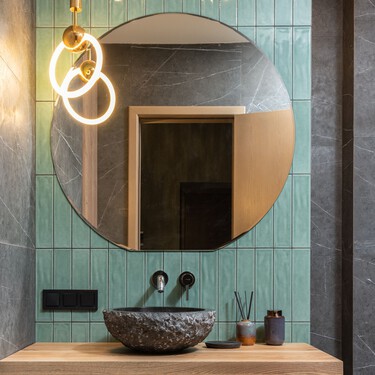Lidl lanza el lunes el armario alto ideal para baños estrechos: es de diseño nórdico y cuesta menos de 45 euros