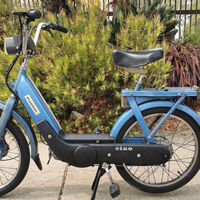 Hace 33 años a un hombre le desapareció el Vespino en la puerta de casa. Acaba de aparecer a 1.000 km de distancia 