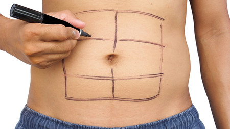 Adelgazar los muslos o la barriga: la ciencia te explica por qué no es posible perder peso en una zona concreta de tu cuerpo