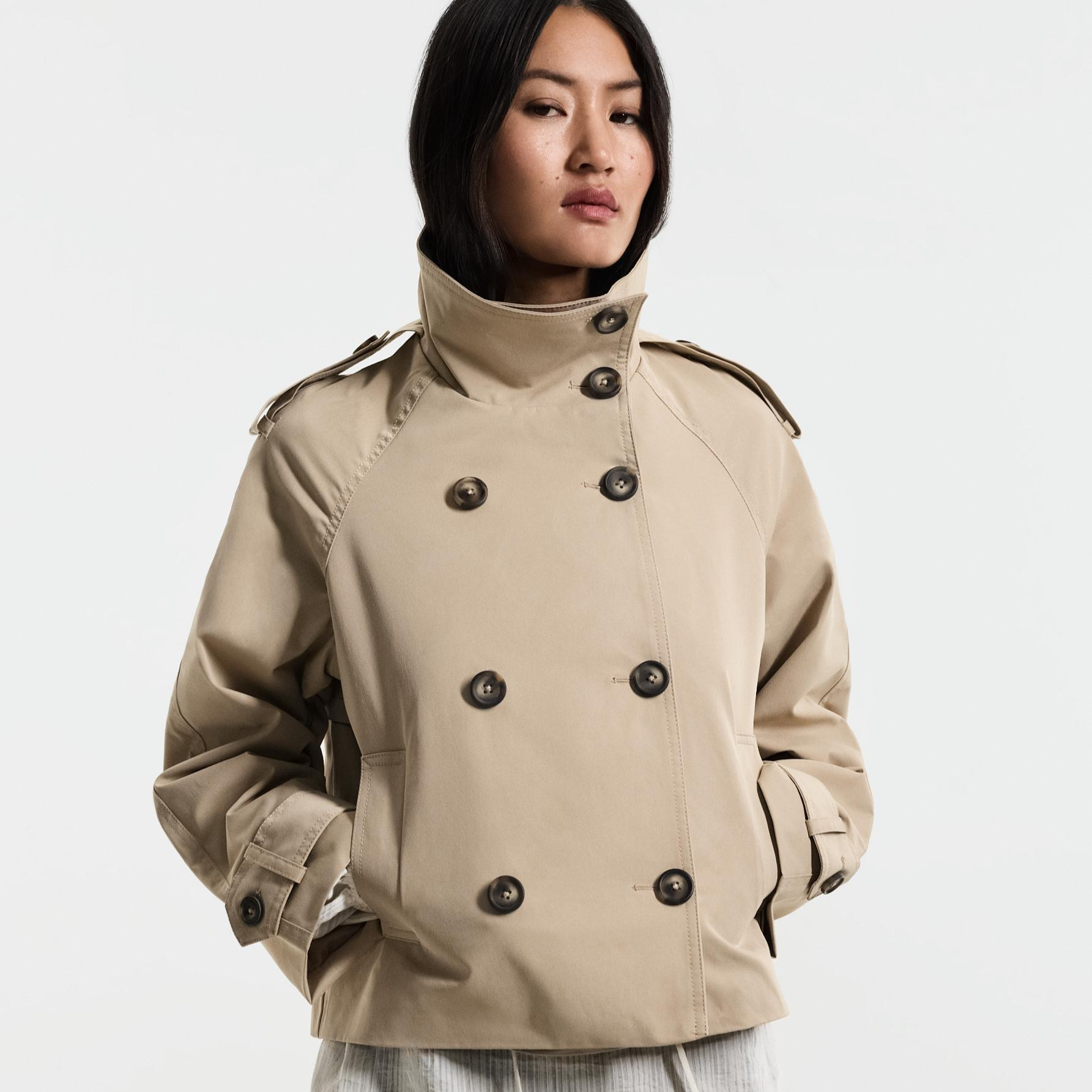 Trench corto