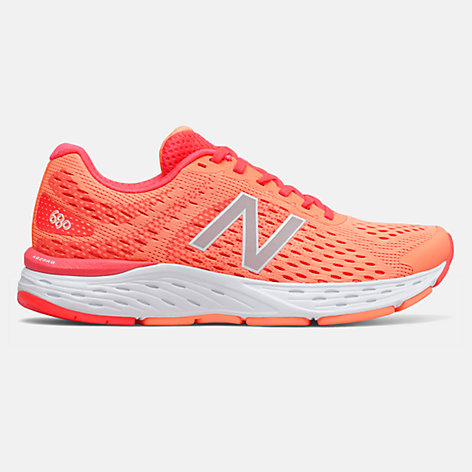 New Balance 680v6