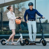 Muévete fácilmente por la ciudad con la Xiaomi Scooter 3: uno de los mejores patinetes eléctricos con 185 euros de descuento