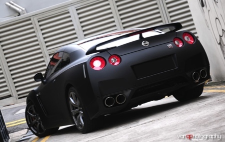 Nissan GT-R