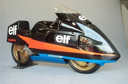 ELF R, de récord