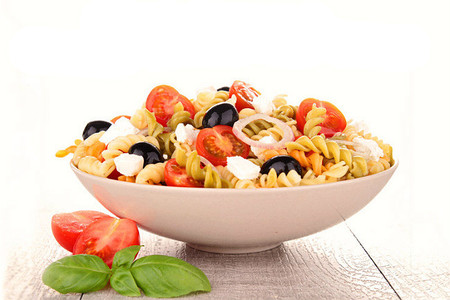Las diferentes salsas para la ensalada de pasta