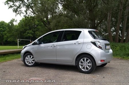 Toyota Yaris HSD presentación en Ámsterdam 07