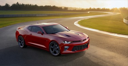 Nuevo Chevrolet Camaro 2016, o por qué nunca debes decir "nunca" al turbo