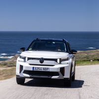 Probamos el Citroën C3 Aircross: un nuevo referente para el segmento B-SUV que me ha encantado en su versión híbrida