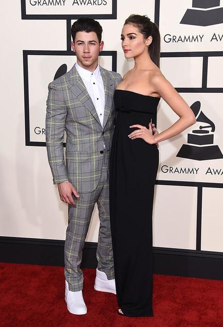650 1000 Parejas Grammy 2015 (2)nick Jonas Y Olivia Culpo