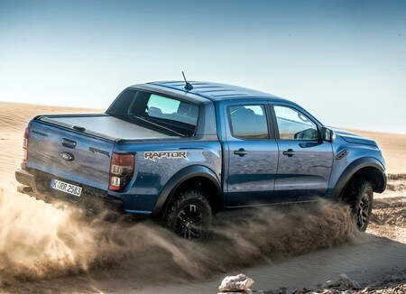 Ford Ranger Raptor 6