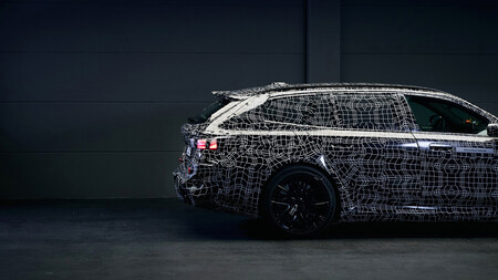 Bmw M5 Touring 2024 Teaser 1