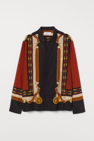 Camisa resort de tejido fluido con estampado