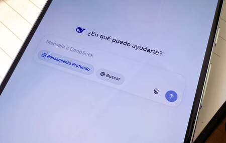 DeepSeek es excelente para quien necesite generación de texto sin preocuparse de los límites