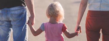 Todo lo que tienes que saber sobre la adopción en España y fuera: una madre de tres hijos adoptados nos lo cuenta