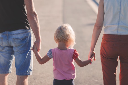 Todo lo que tienes que saber sobre la adopción en España y fuera: una madre de tres hijos adoptados nos lo cuenta