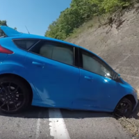 Dolorpasión™: Un Ford Focus RS y el mal uso de su Drift Mode en video