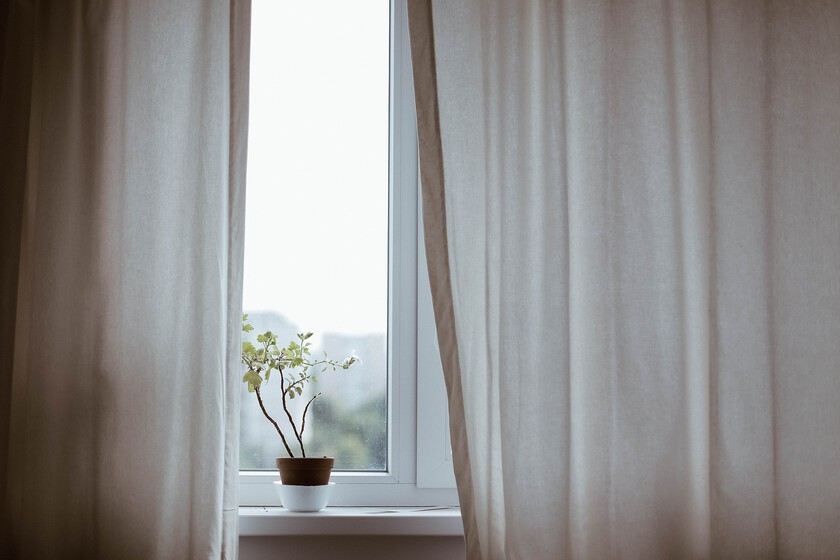 Curtains 1854110 1920