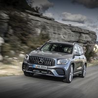 El Mercedes-AMG GLB 35 4MATIC ya tiene precio: desde 64.100 euros para el SUV compacto de 306 CV y siete plazas