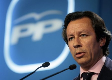 El PP pide "tranquilidad" a las redes sociales por los anuncios del Gobierno