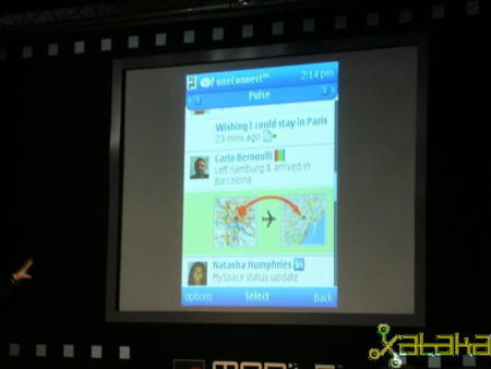 Yahoo! oneConnect, integración de mensajería y actividad