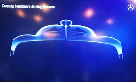 Si lo miras con poca luz, así se verá el próximo hiperdeportivo de Mercedes-AMG