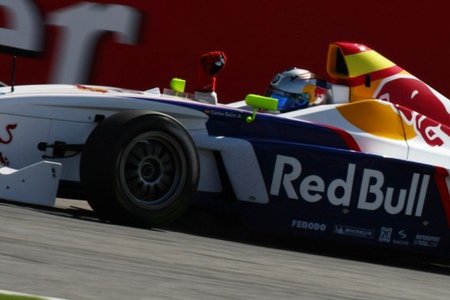 La cantera: Carlos Sainz Jr triunfa en Silverstone