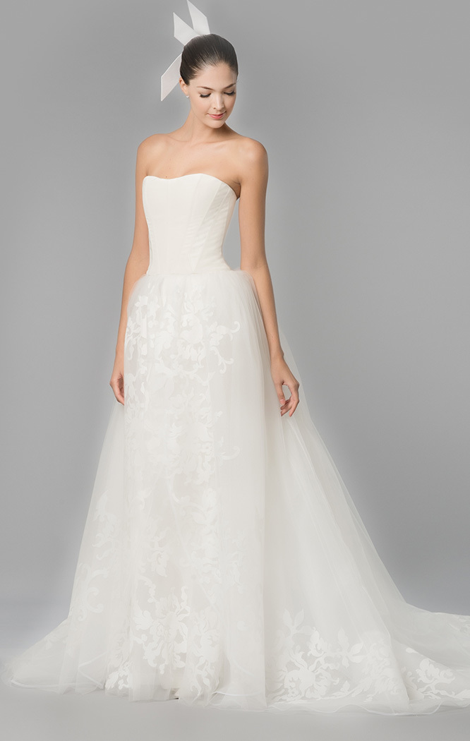 Foto de Novias Carolina Herrera (23/28)