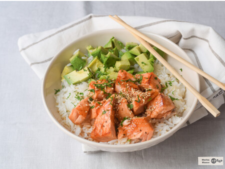 Salmón glaseado con miel, la receta de salmón más fácil y sabrosa