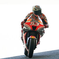 La Honda volvió a frustrar una carrera prometedora de Marc Márquez en la salida, pero "no he tenido dolor en el brazo" 