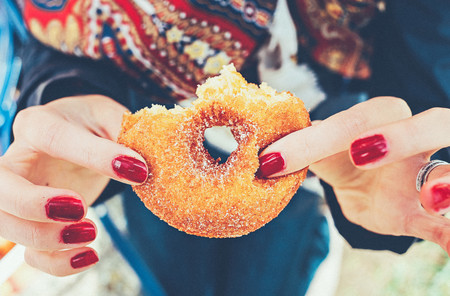 Para adelgazar no basta con comer alimentos sanos: también tienes que dejar de comer los insanos