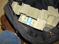 ¿Qué es una orden de movimientos de fondos o transferencia OMF?