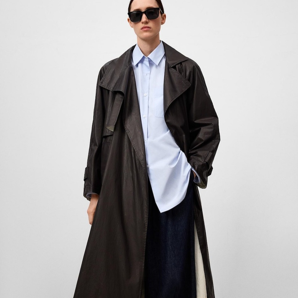 Adolfo Dominguez
Gabardina de mujer en algodón orgánico