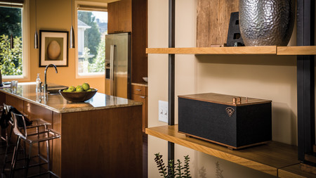 Klipsch Three, un altavoz compacto con alma retro pero con lo último en conectividad