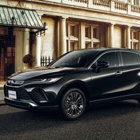Así es el Toyota Harrier 2021, una versión vanidosa del RAV4 para Japón
