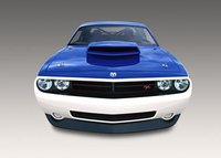 Más datos del 392 HEMI Dodge Challenger Super Stock