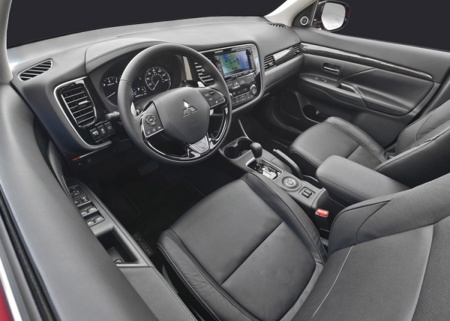Mitsubishi Outlander 2016 800x600 Wallpaper 25