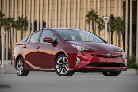Toyota Prius cumple lo prometido y vende más de 400 unidades en México