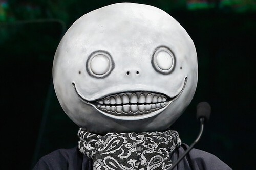 Yoko Taro (56), creativo: "Creo que nuestras vidas no tienen ningún sentido y que nuestra existencia es profundamente absurda"