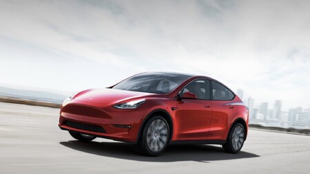 Tesla Model Y 2